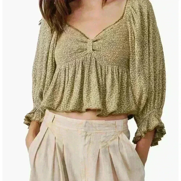 Free People Tops - NWT FREE PEOPLE Brittnee Print Smocked Peplum Top Size S